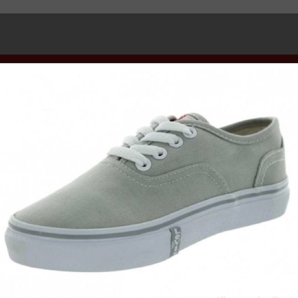 Levi’s Kids Rylee 3 Skate Shoe Light Grey sz 9 - Picture 1 of 8